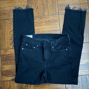 GAP. Black Mid-Rise, Straight Leg Jeans wi/ unfinished hem. Size 2 (26 R). New.